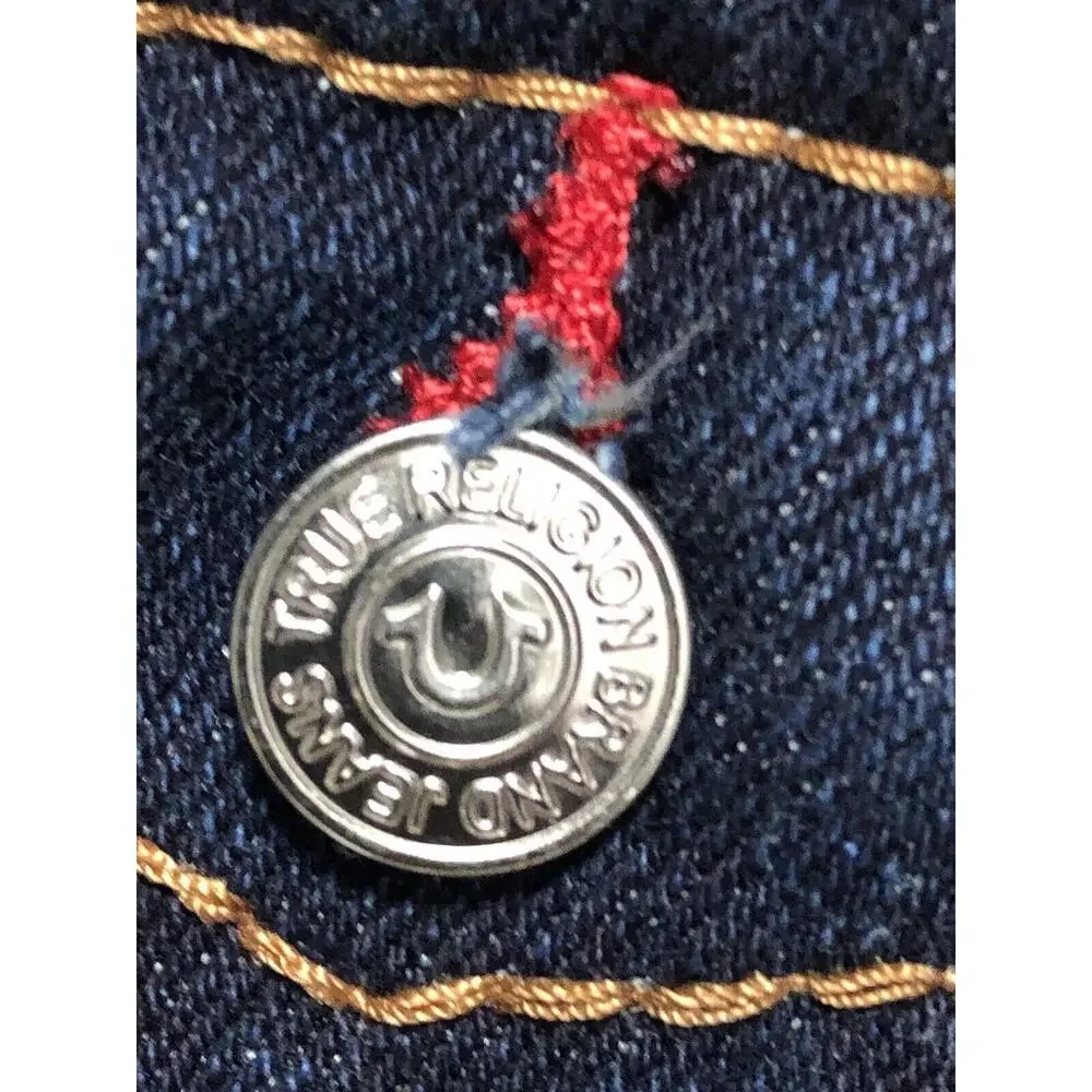 True Religion elevate your